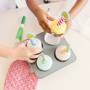 Bake & Decorate Wooden Cupcake Play Set Q7