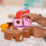 Blockables™ Play Sets Farm and Farm Friends 2-Pack Bundle W4