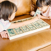 Classic Play Money Set D4