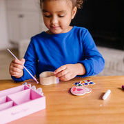 Decorate-Your-Own Wooden Heart Box Z9