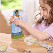Disney Tiana Wooden Magnetic Dress-Up Play Set F1