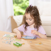 Disney Tiana Wooden Magnetic Dress-Up Play Set F1