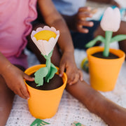 Let’s Explore Flower Gardening Play Set G2