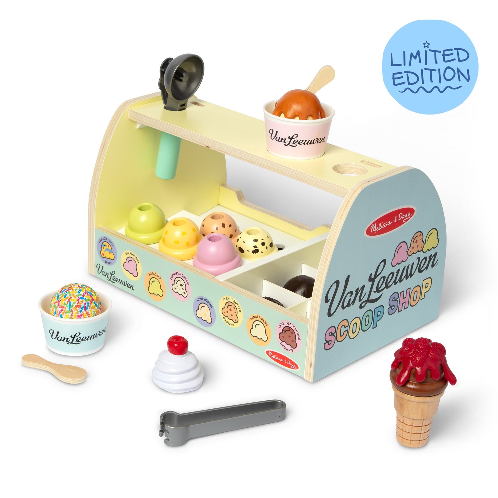 Melissa & Doug x Van Leeuwen Wooden Ice Cream Counter X0