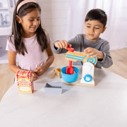 Wooden Make-a-Cake Mixer Set I0